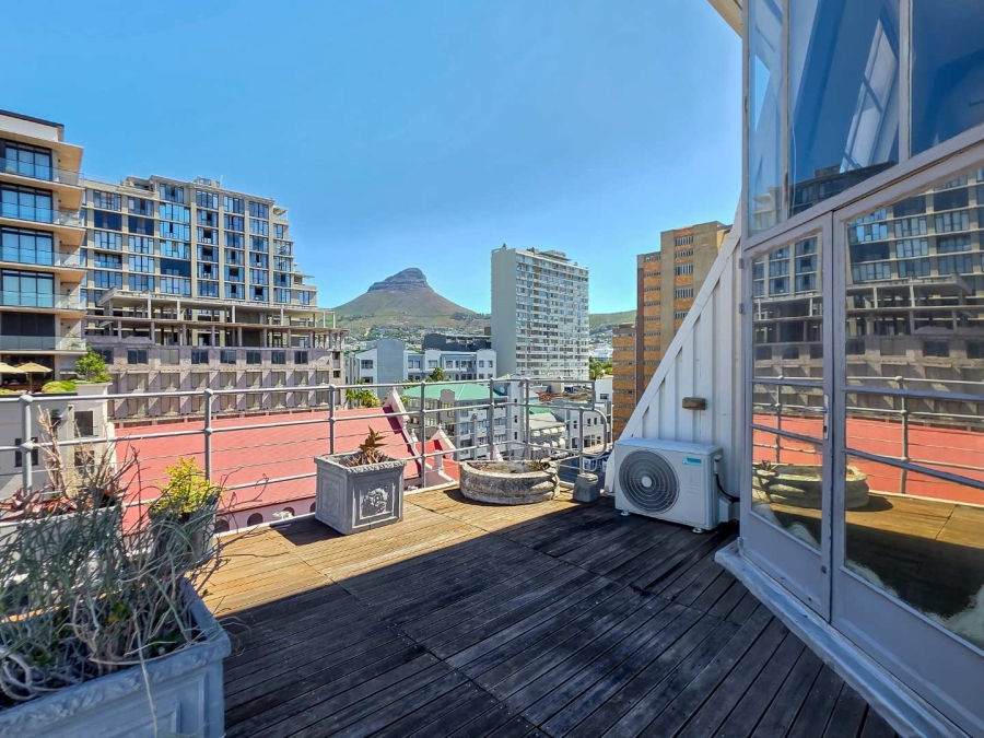 1 Bedroom Property for Sale in Cape Town City Centre Western Cape